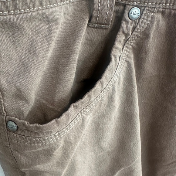 KÜHL Women’s Cargo Pants Sz 12 Reg Brown Outdoor Hiking Utility Pockets - Picture 5 of 8
